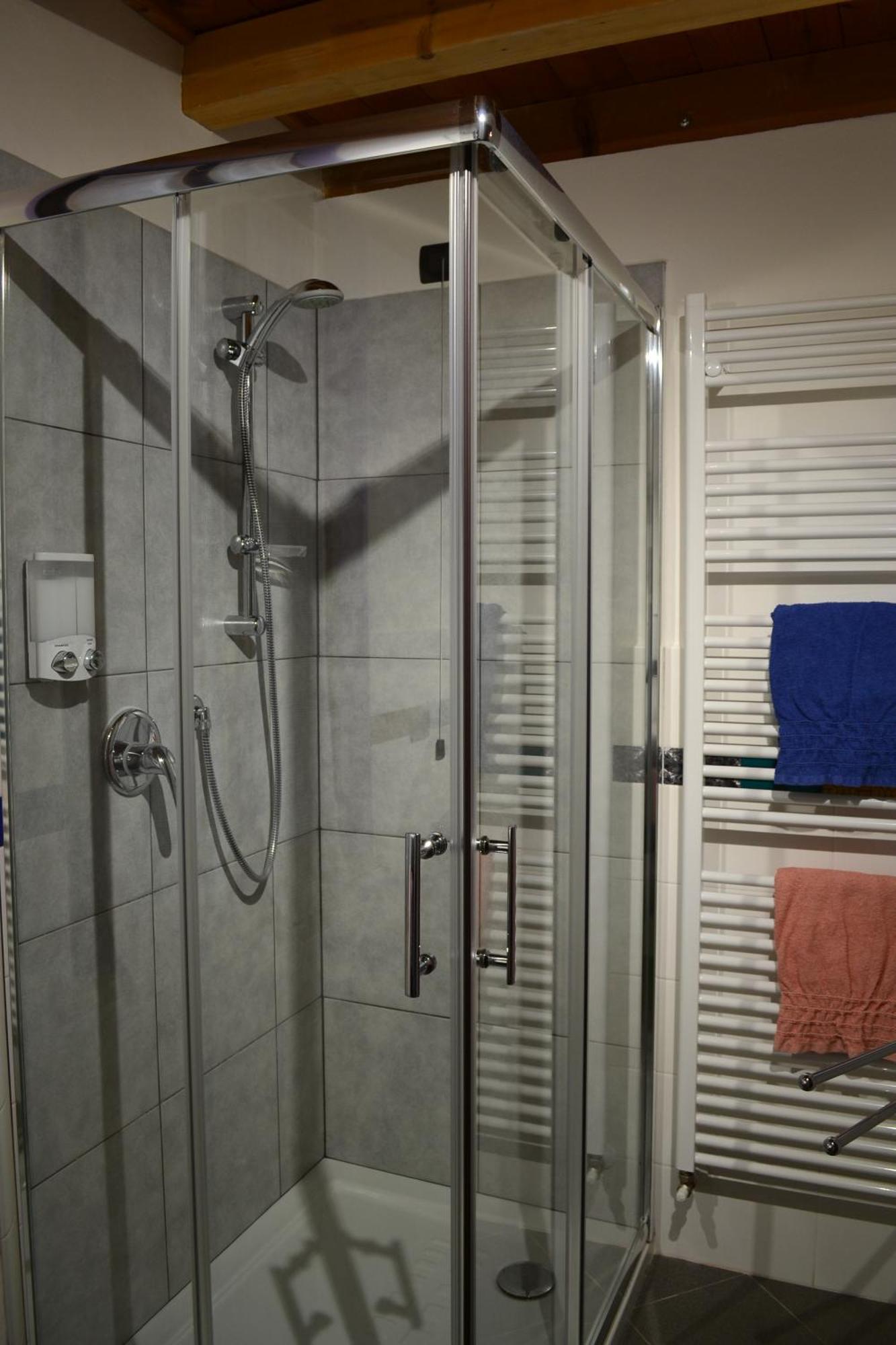 B&B Casa Mia デセンツァーノ・デル・ガルダ 部屋 写真